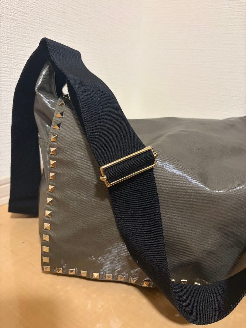 VALENTINO ショルダーバッグ