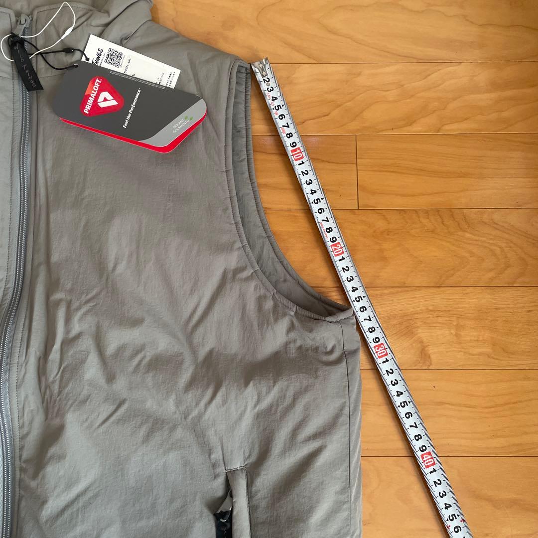 新品未使用！ワイルドシングス　ベスト　プリマロフト