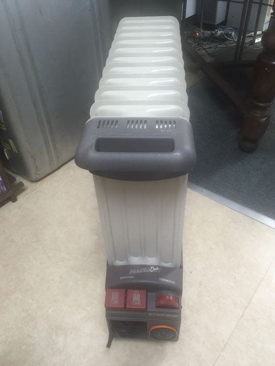 デロンギ　オイルヒーター　ビンテージ