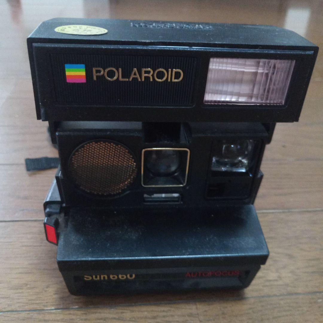 ポラロイドカメラ