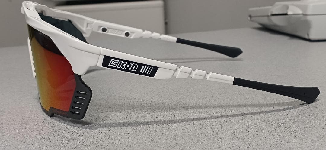 【新品未使用】SCICON SPORTS AEROSHADE KUNKEN