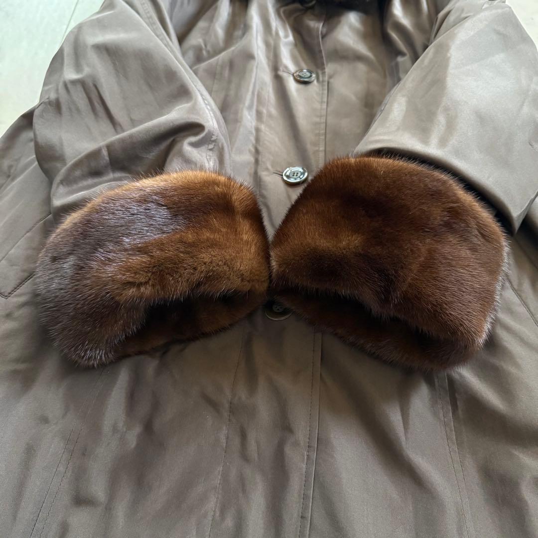 デミバフミンク トリミング 毛皮ライナー付き ロングコート Aライン 女優襟