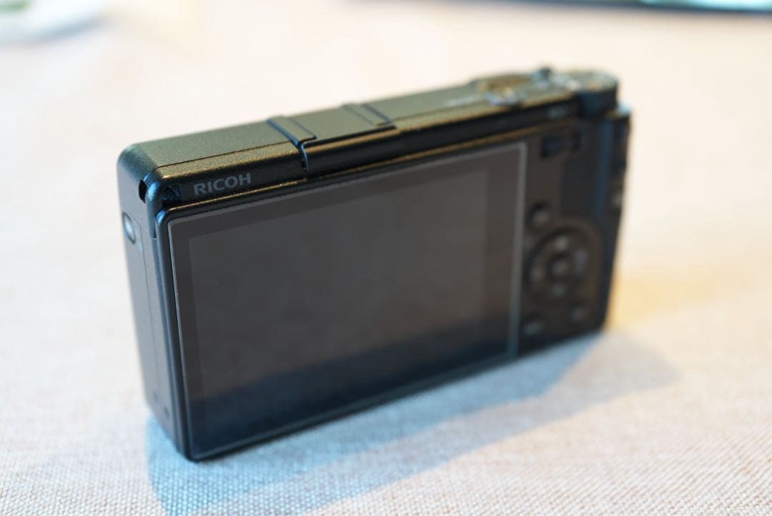 美品 RICOH GR Ⅳ ＋ 純正小型フラッシュ(GF-2) 5年保証付