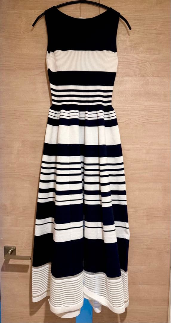 【shu】フイレアイディーシアーヘムラインニットワンピースボーダー