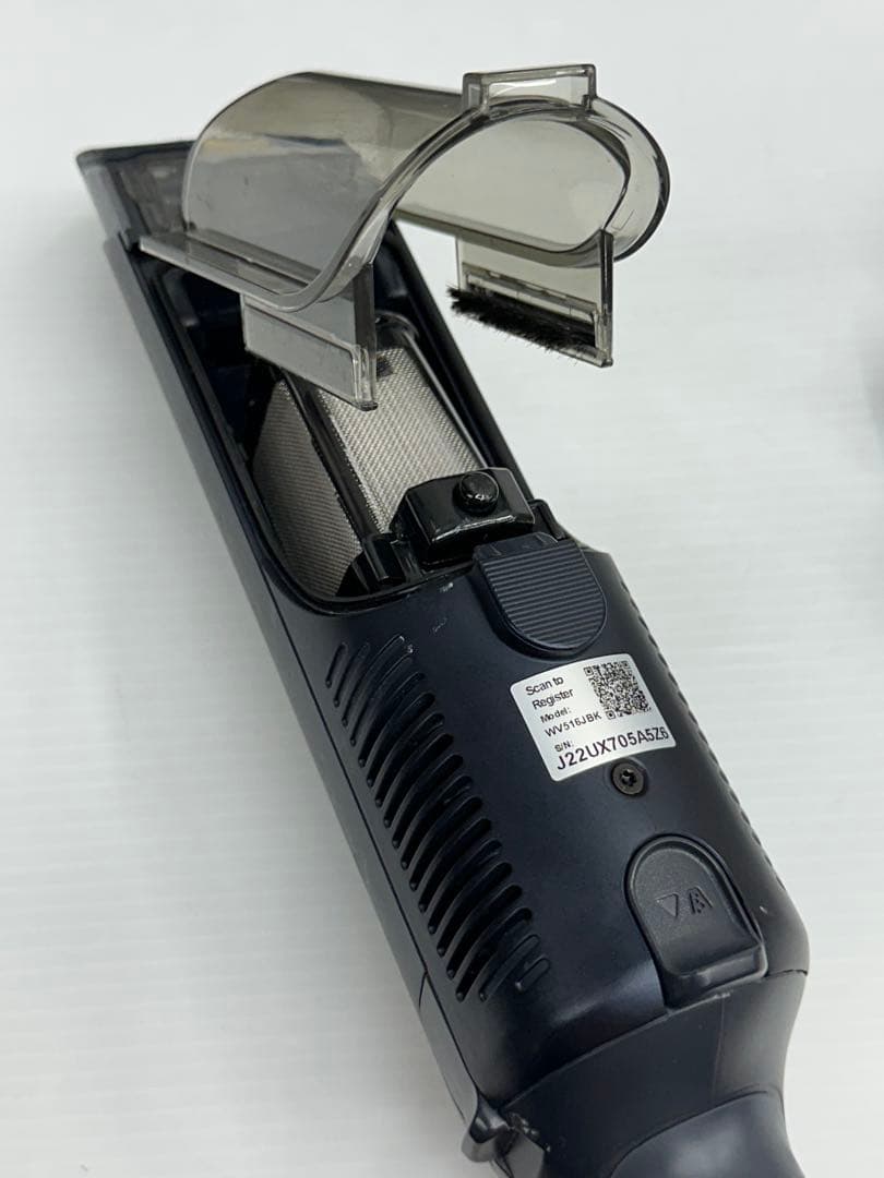 WV516JBK 中古　格安　シャーク　掃除機　純正バッテリー4個付き　付属品有