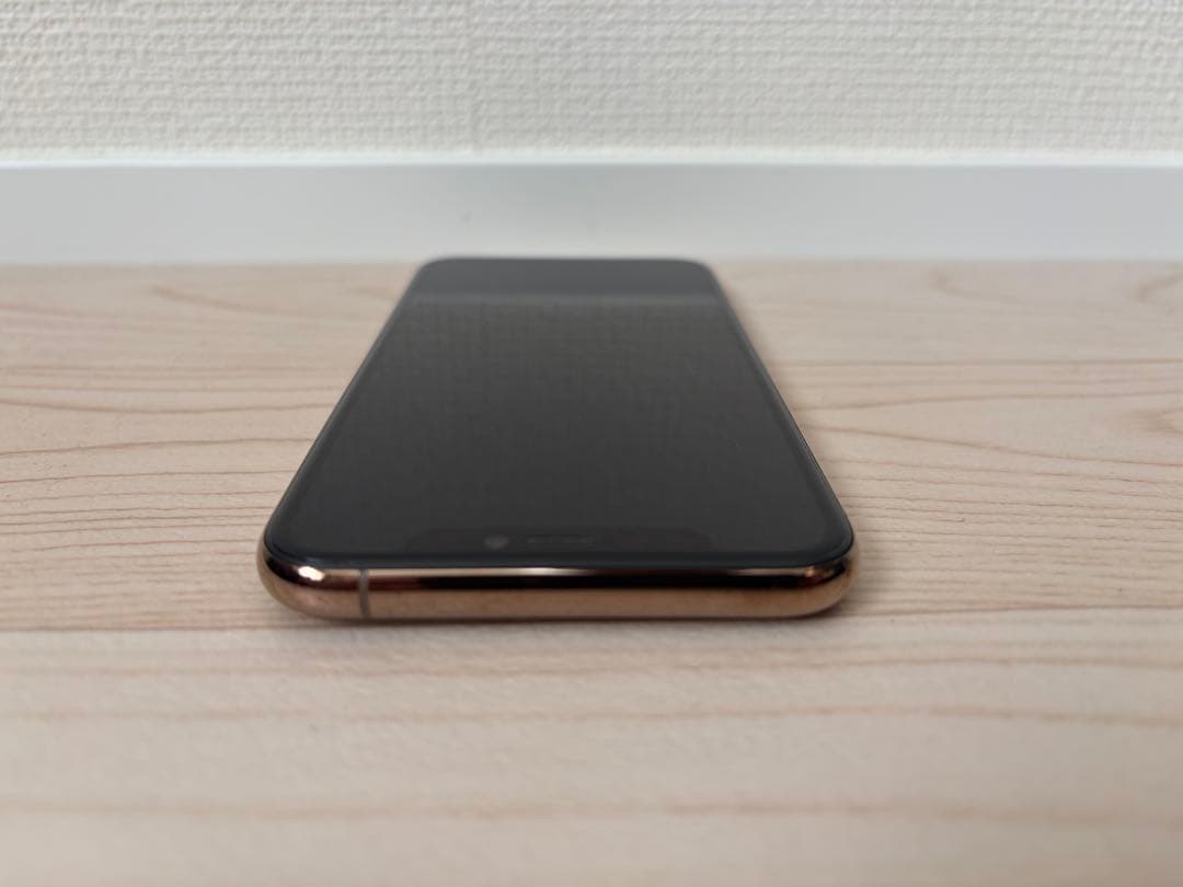 【美品】iPhone 11 pro ゴールド 256GB本体