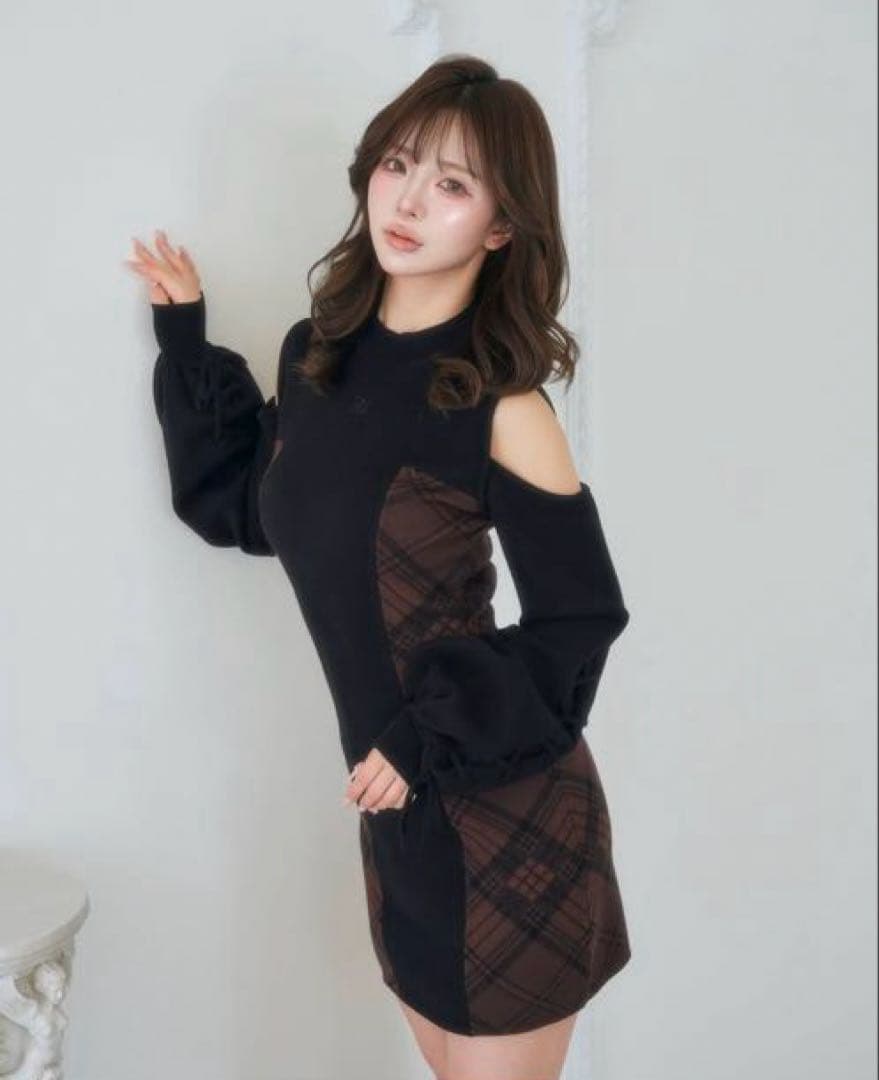 サイドチェックニットミニワンピース