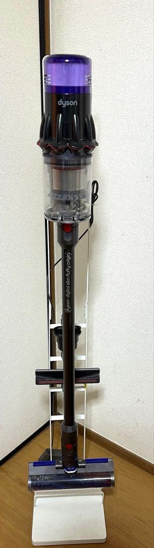 Dyson 掃除機　スティッククリーナー 本体 各種アタッチメント付き