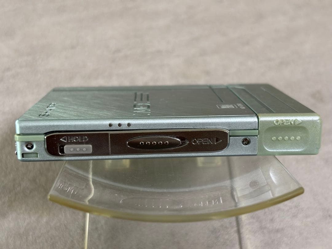 取引の少ない希少な商品❗️ シャープ　MDヘッドホンプレーヤー MD-ST60-G