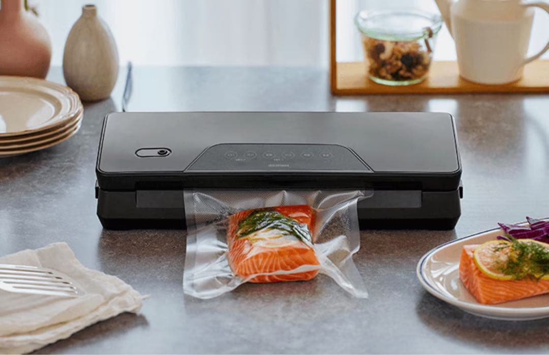 【IRIS OHYAMA】真空パック機 VACUUSEALER チャコールグレー