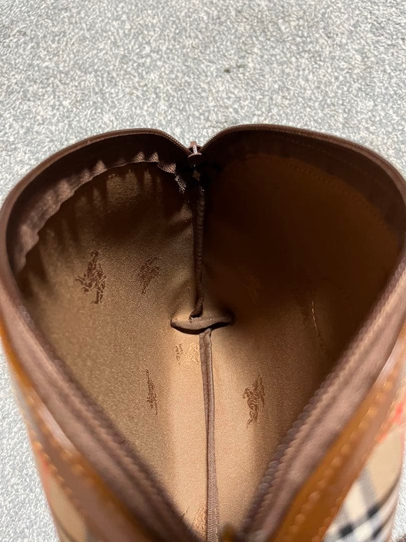 BURBERRY バーバリー セカンドバッグ クラッチバッグ ノバチェック