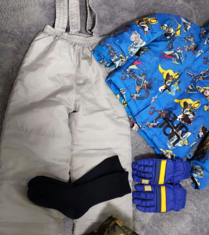 BURTON他スノーアイテムセット 7点