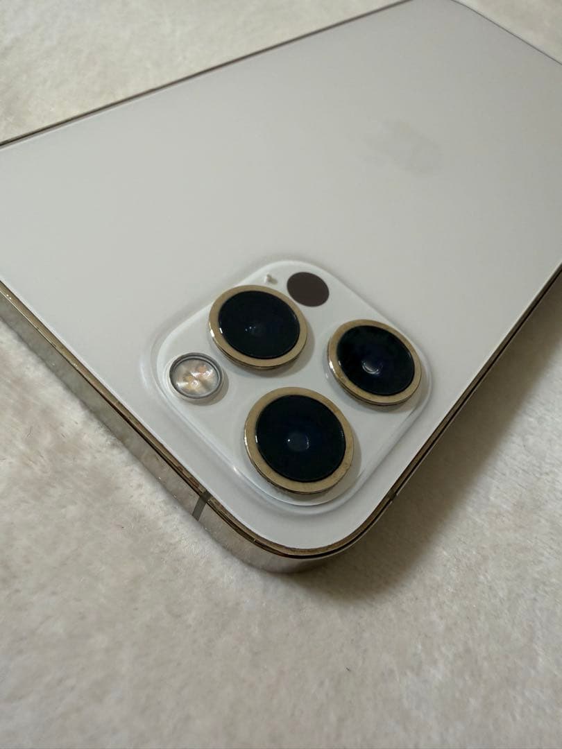 【美品】iPhone 12Pro 256GB ゴールド 本体