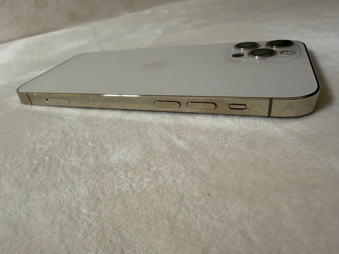 【美品】iPhone 12Pro 256GB ゴールド 本体