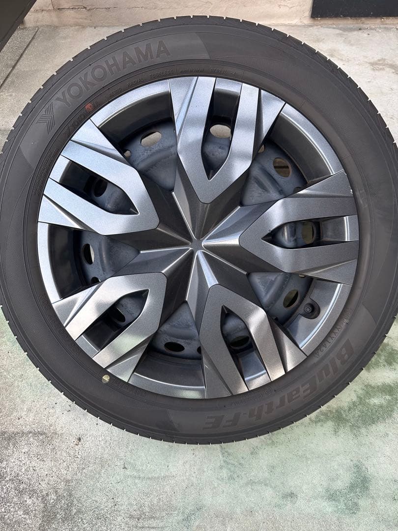 プリウス60 Yokohama 17インチ ホイールセット