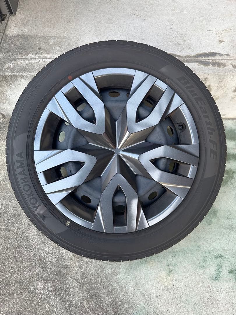 プリウス60 Yokohama 17インチ ホイールセット