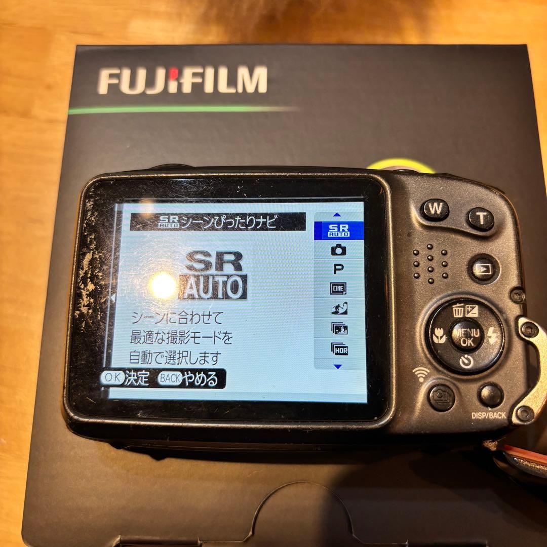 デジタルカメラ FUJIFILM FinePix XP120