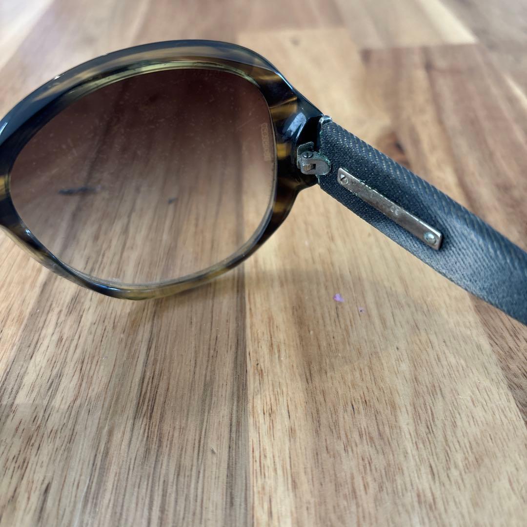 CHANEL キャットアイサングラス