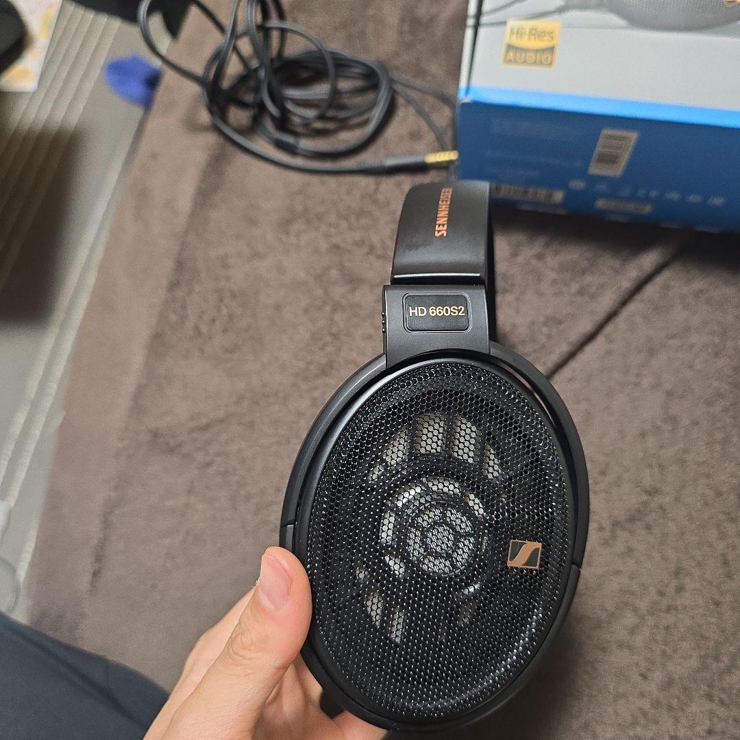 ヘッドホン HD660S2