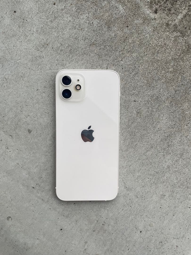 Apple iPhone 12 ホワイト 本体　128gb