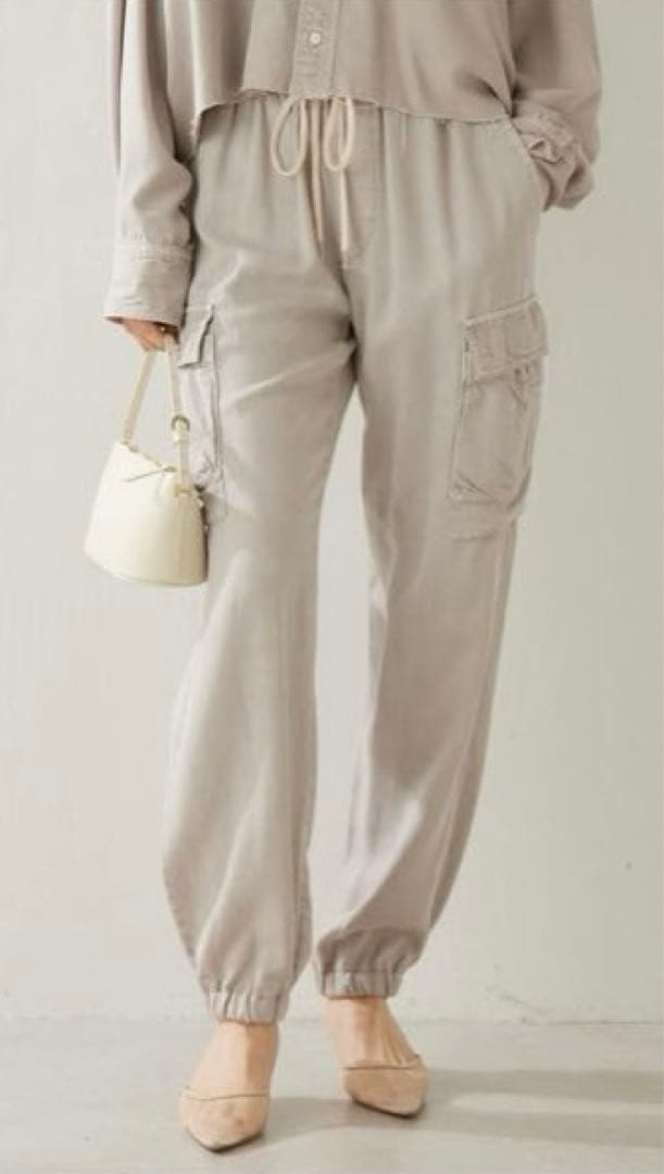 【Whim Gazette】カーゴパンツ