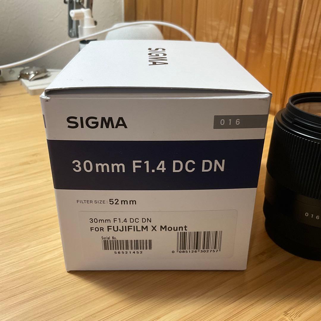 SIGMA 30mm F1.4 DC DN Xマウント