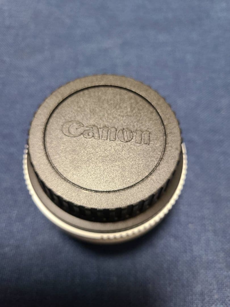 カ*ン様 Canon 単焦点レンズ　EF40mm F2.8 STM