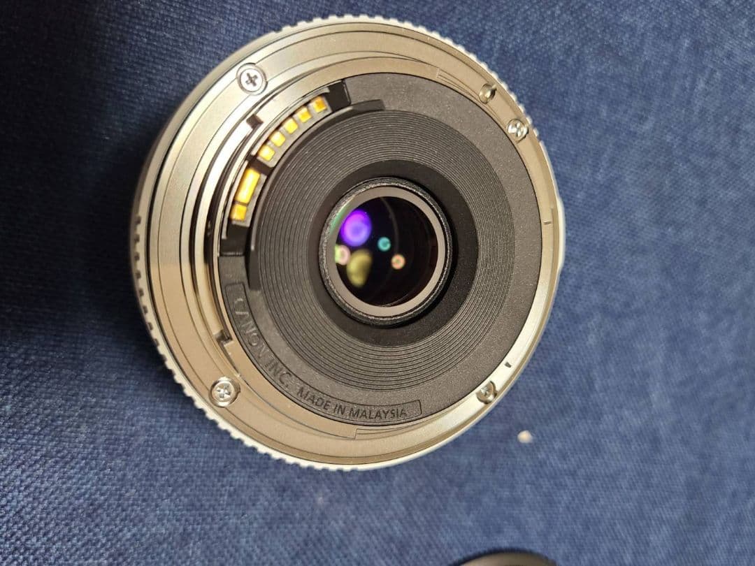 カ*ン様 Canon 単焦点レンズ　EF40mm F2.8 STM