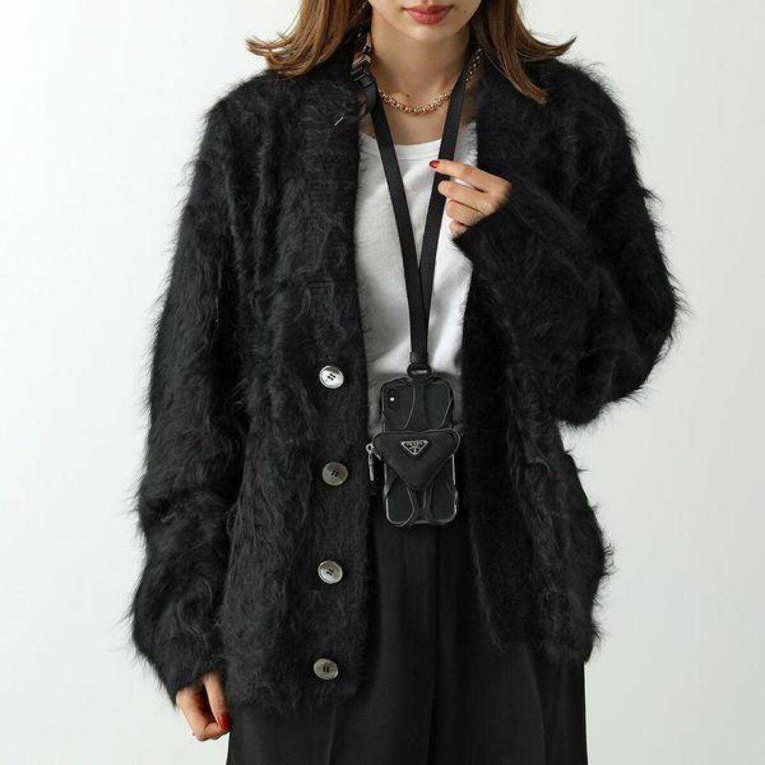PRADA(プラダ) Re-Nylon三角ポーチ付スマホストラップ ブラック新品