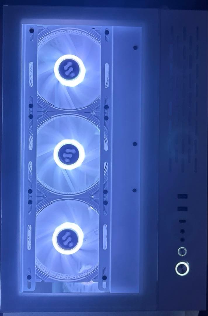 【特価】ゲーミングpc新品RYZEN7 9700x rx7900xtSSD1TB