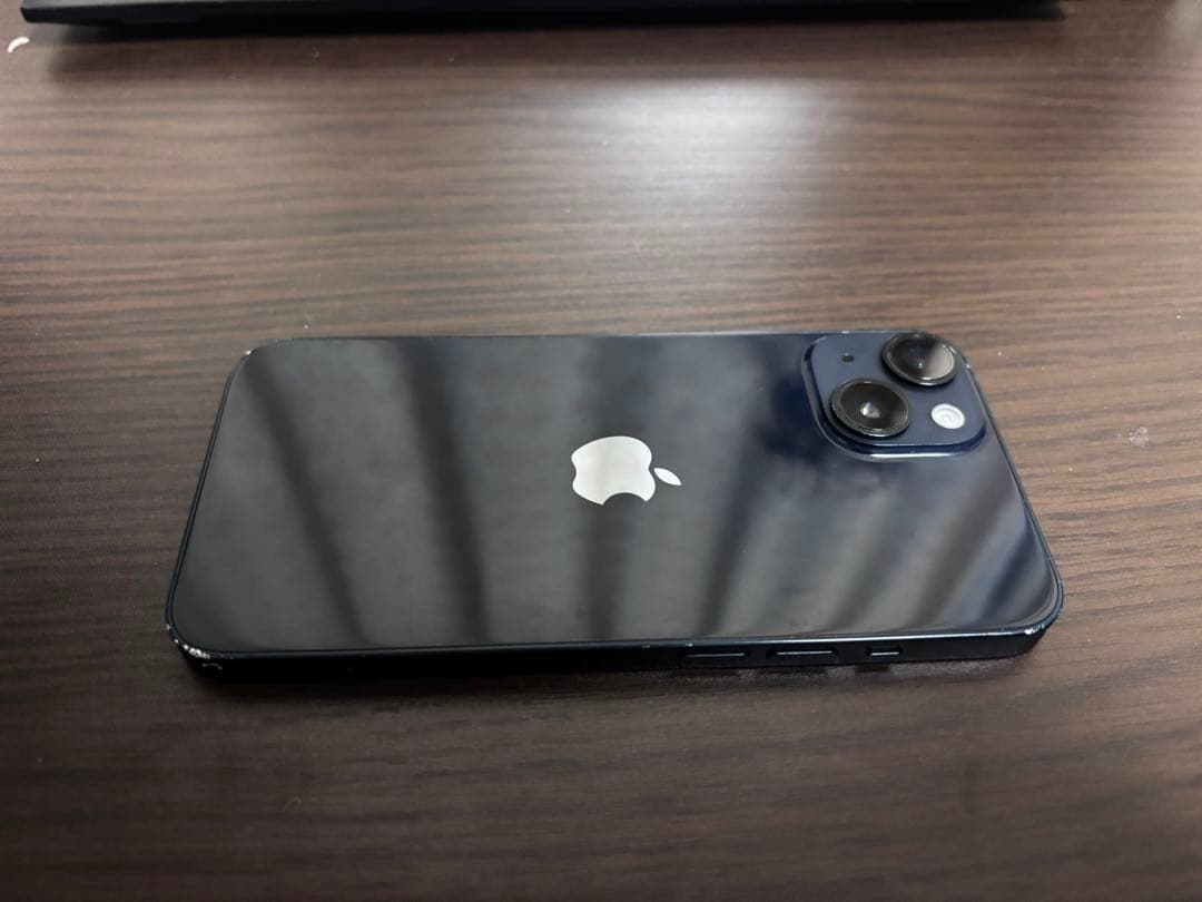 即日発送可Apple iPhone 14 本体　　充電器付き