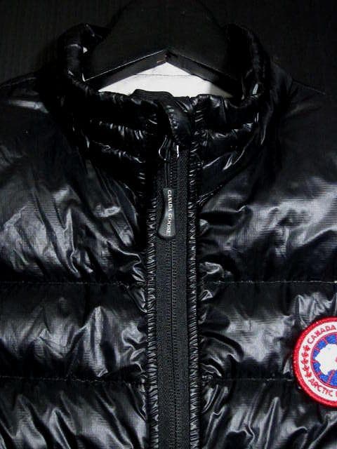 美品 カナダグース ハイブリッドライト 　ダウンベスト ジャケットパカップル収納