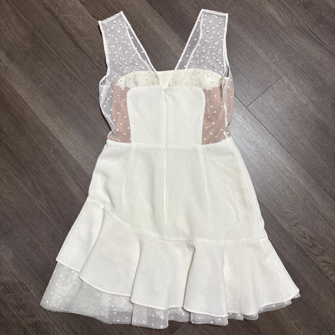 チャッピー様BCBGMAXAZRIA ミニ　ドレス　ワンピース　ドット　ホワイト