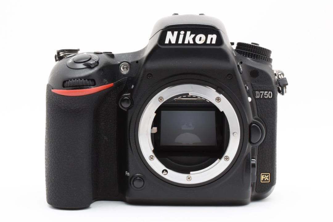 ■ 美品 ■ ニコン　Nikon D750 ボディ 《S数13651回》
