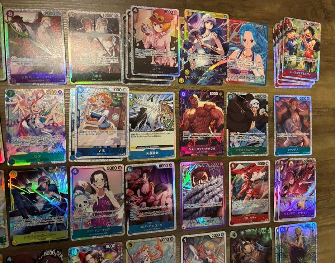 み*★様 ワンピース カード　引退品　P SP SEC⭐︎等まとめ売り