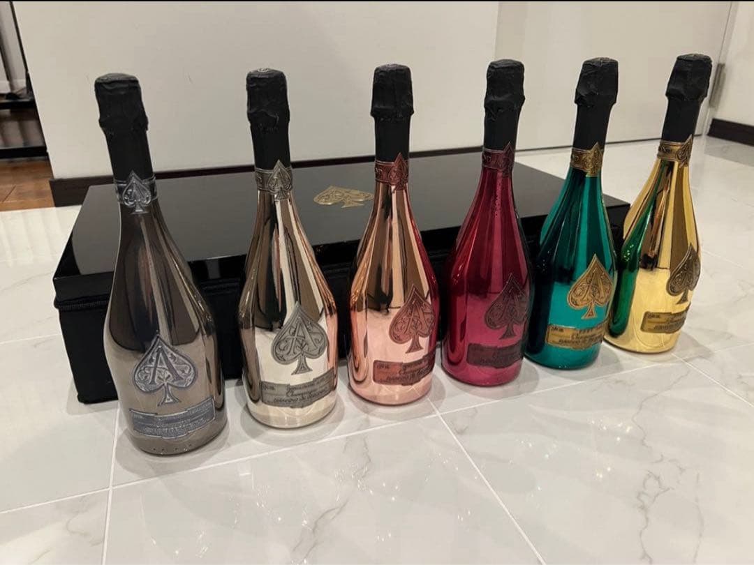 アルマンドブリニャック　ラ・コレクション（6本セット）アタッシュケース