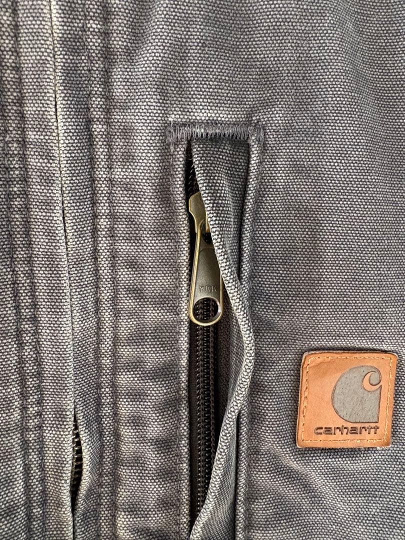 トップス tomonini