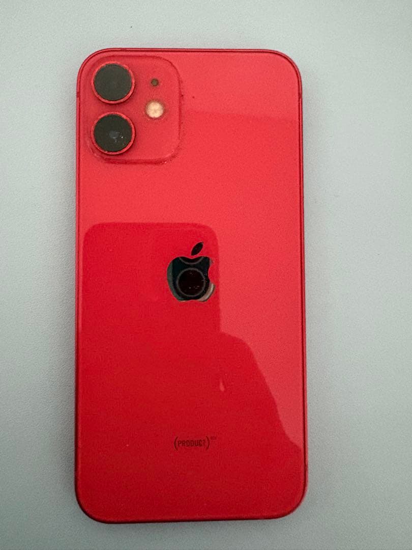Apple iPhone 12 レッド