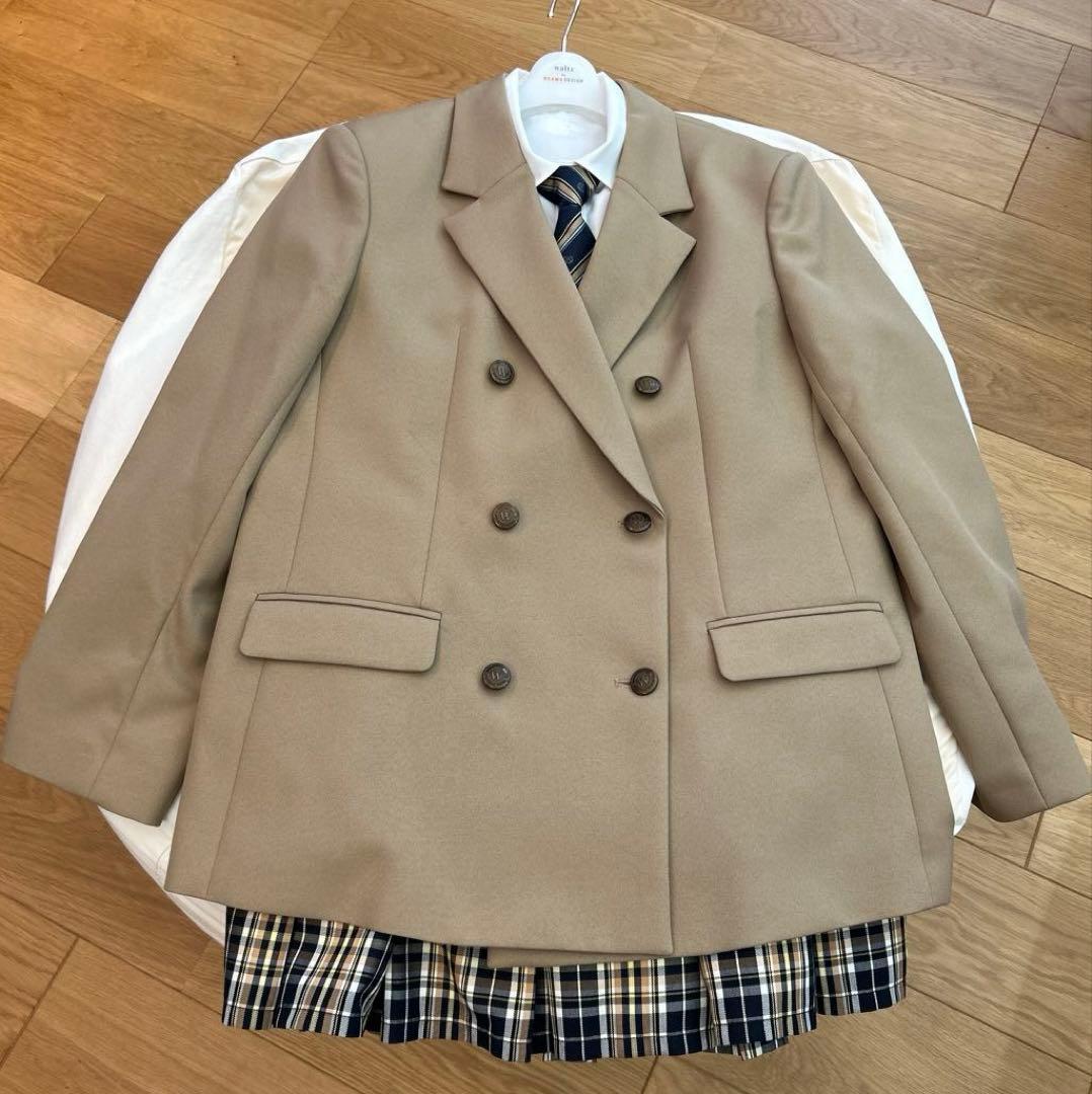 小学生卒業式　ジャケット・スカート・シャツ・ネクタイ4点セット　160サイズ