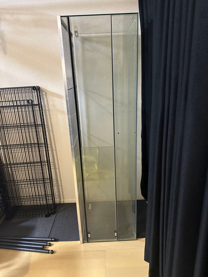 引き取り限定 幅1600 奥行500 高さ450 ガラスケージ