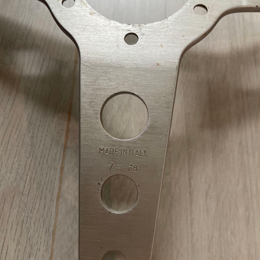 MOMO INDY ステアリングホイール（ウッド・クラシック） 直径：約37cm