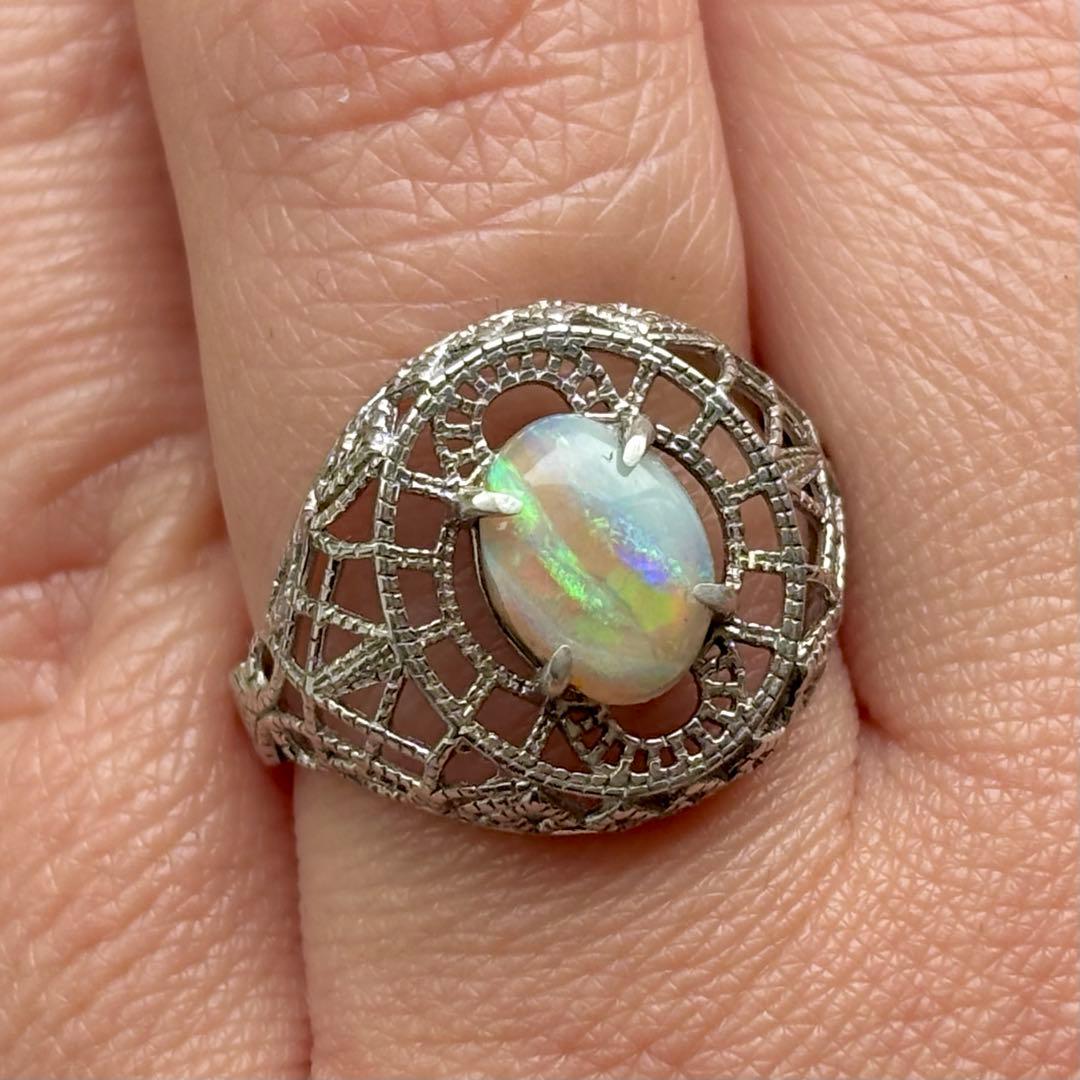 セミブラックオパールシルバーリングアールデコ フィリグリースタイルリボンパターン