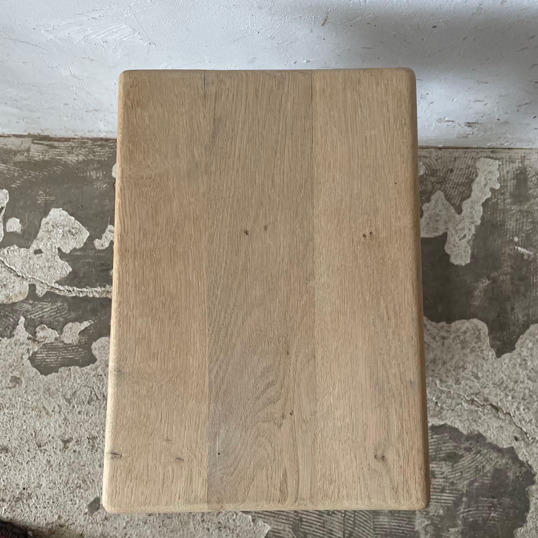 ビンテージ　サイドテーブル ベッドサイドテーブル　スツール　小　剥離