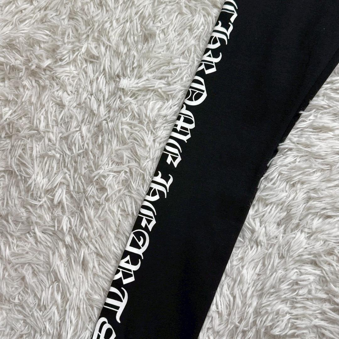 クロムハーツ スクリプトロゴ レギンス ブラック プリント レディース