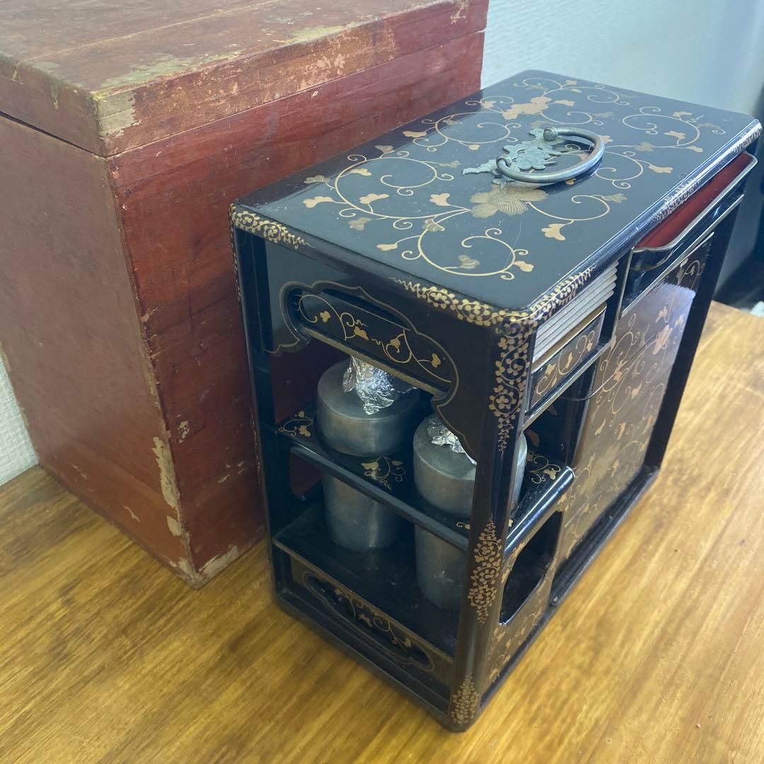 【貴重】野弁当　黒漆重箱 堤重　花見弁当　金装飾付き