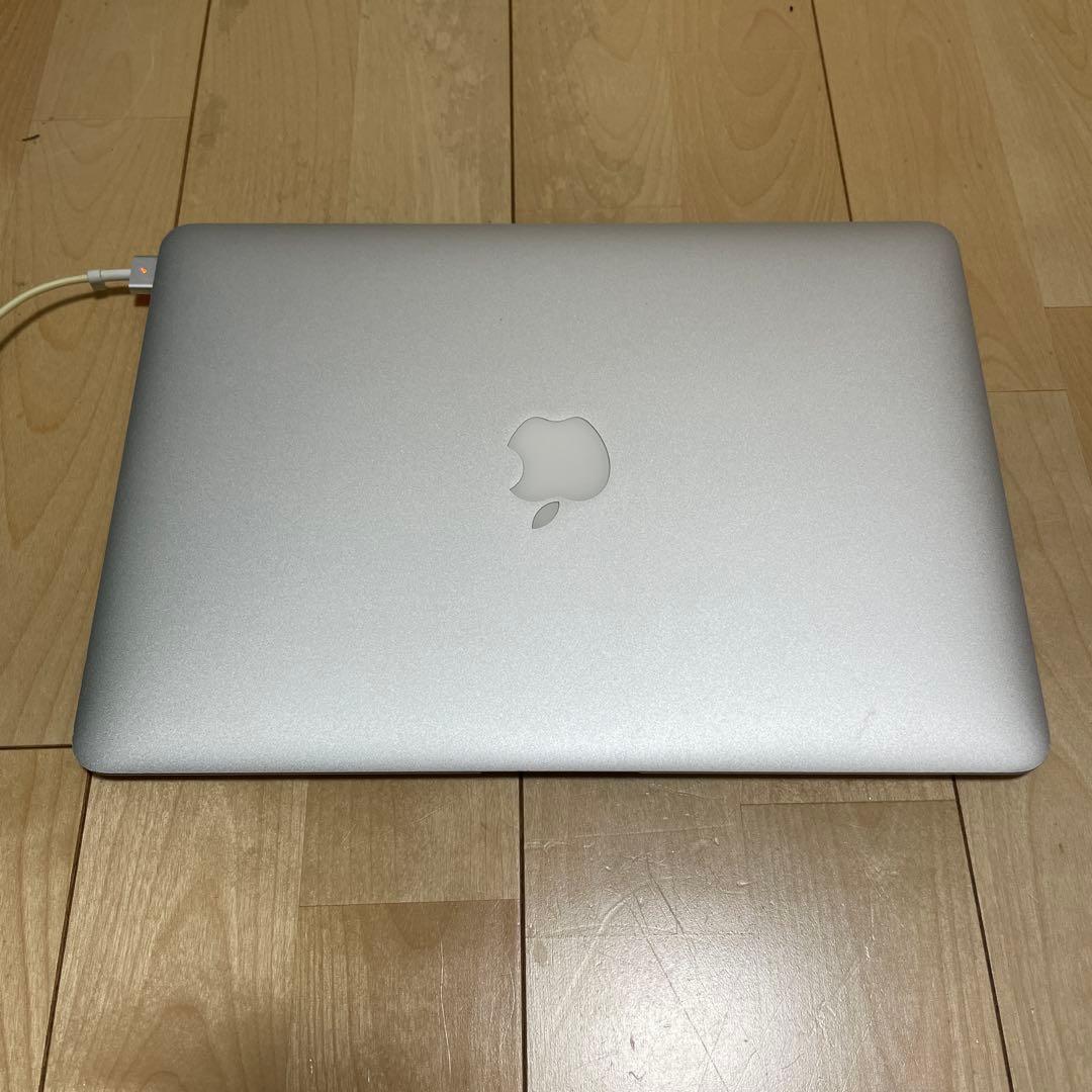 Apple MacBook Air シルバー