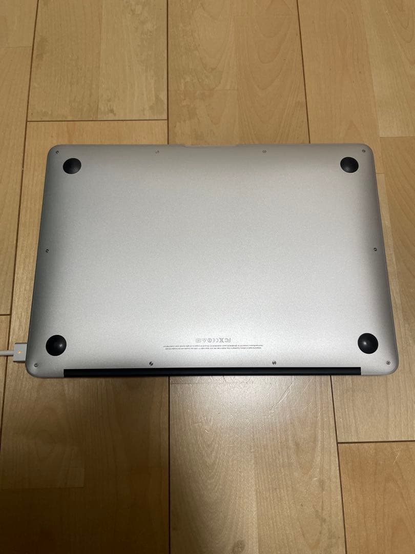 Apple MacBook Air シルバー