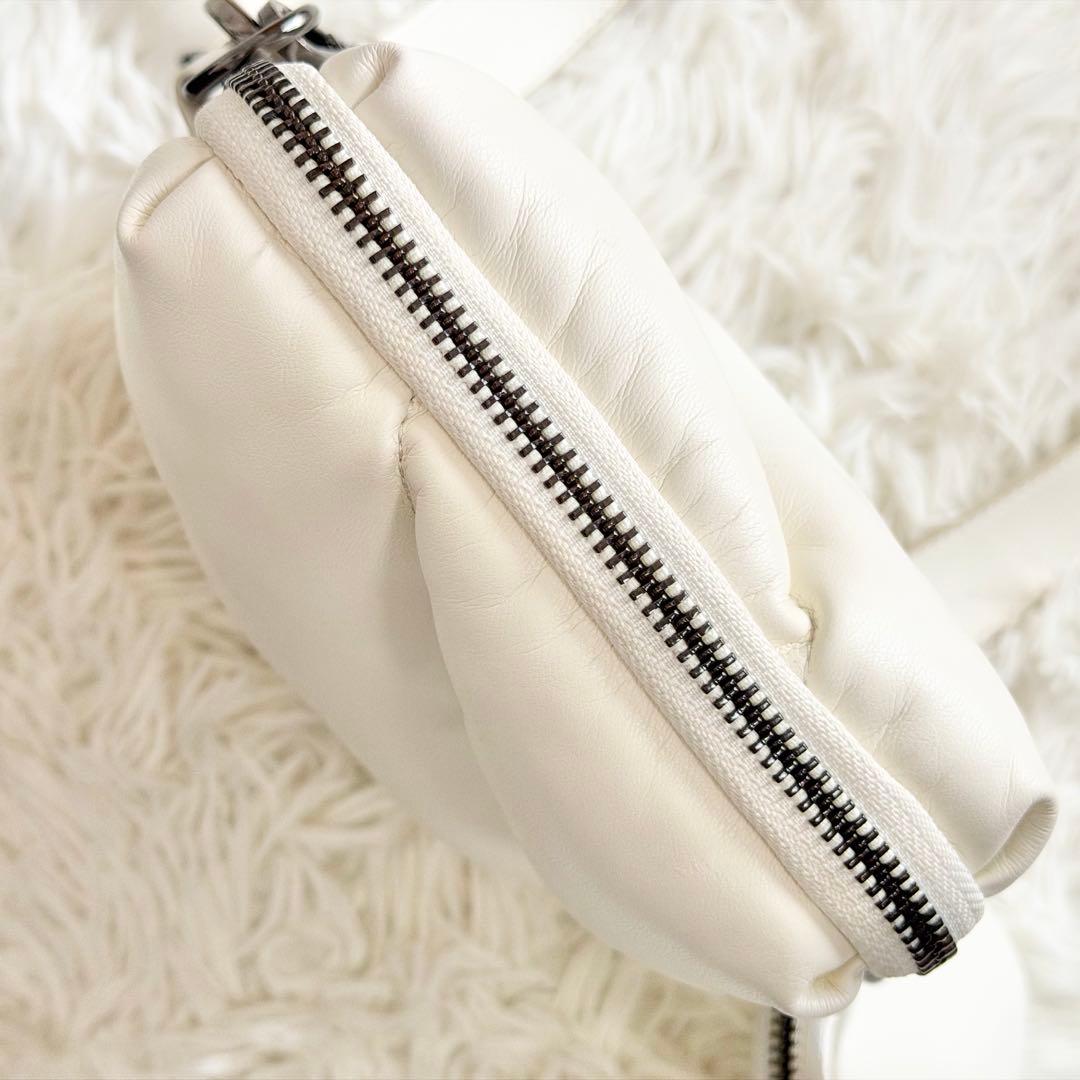 【人気完売品】GlamLips QUILTING マルチ ショルダーバッグ　白