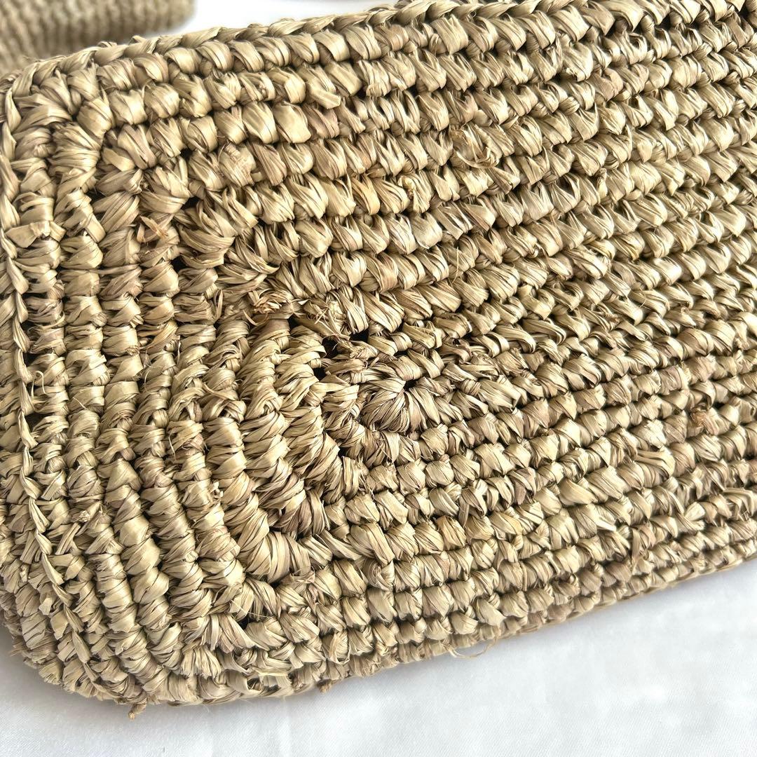 【真夏の大特価SALE！】ヴィオラドーロ　カゴバッグ　トートバッグ　タッセル