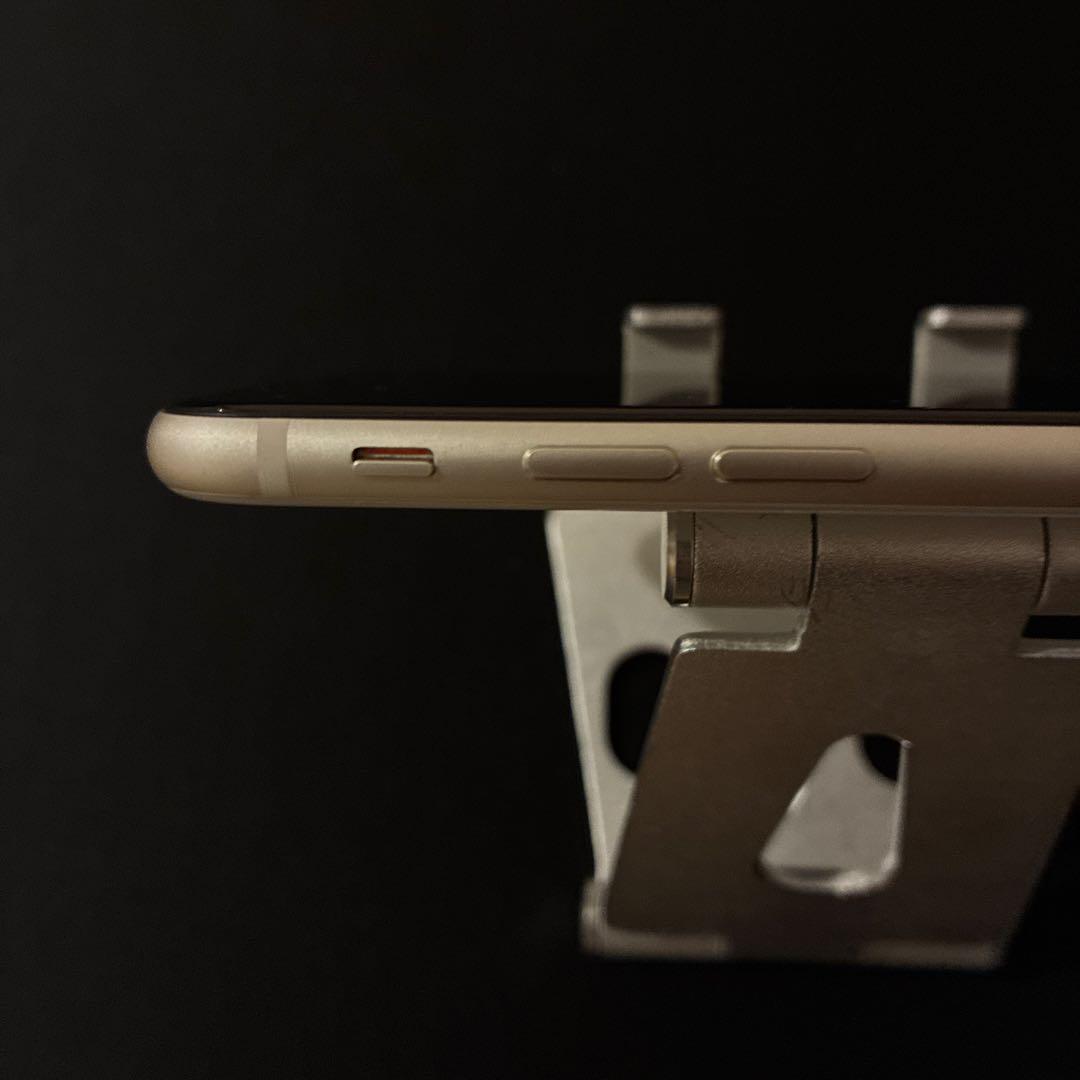 【美品】iPhone SE3 スターライト 128GB 本体 箱 ケース付き